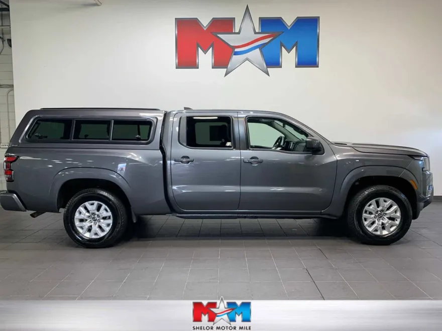 2024 Nissan Frontier SV Crew Cab photo 1