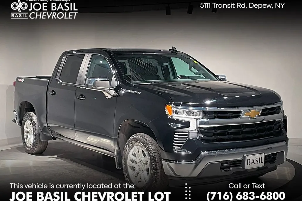 2023 Chevrolet Silverado 1500 LT photo 1