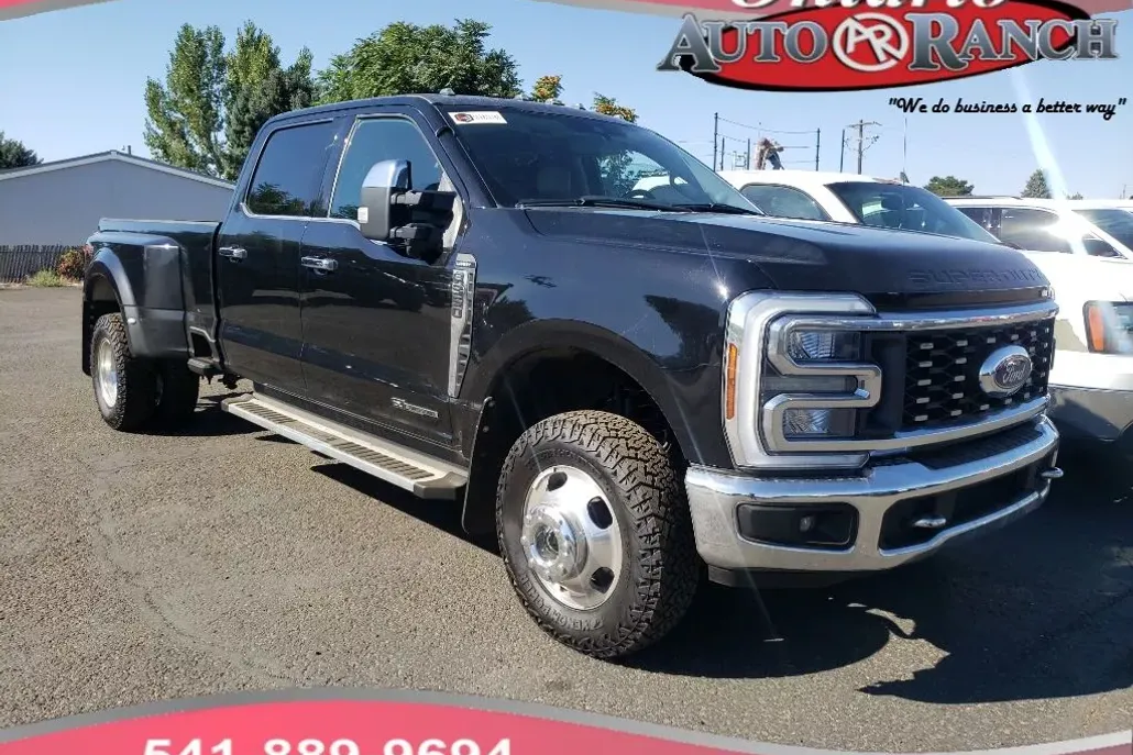 2024 Ford F-350 Lariat photo 1