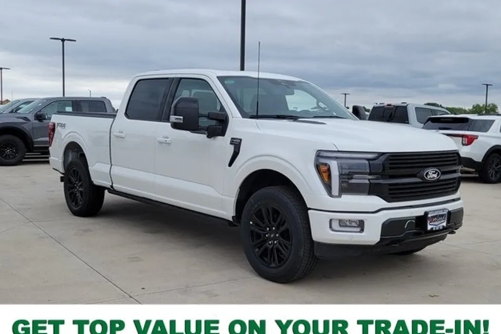 2025 Ford F-150 Platinum photo 1