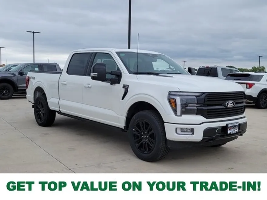 2025 Ford F-150 Platinum photo 1