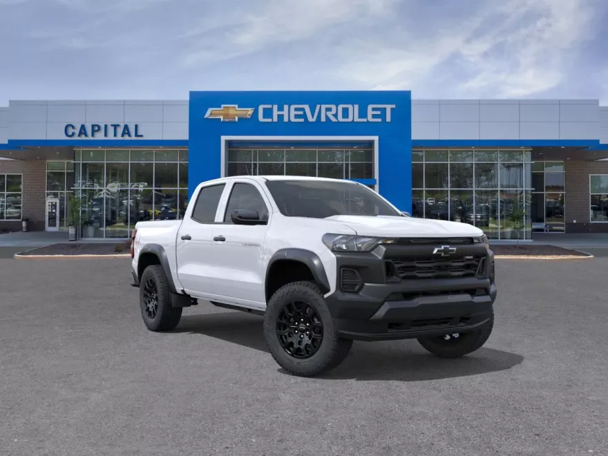 2026 Chevrolet Colorado Trail Boss photo 1