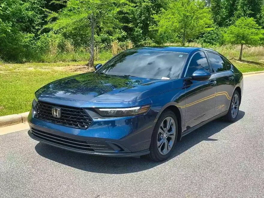 2023 Honda Accord EX photo 1