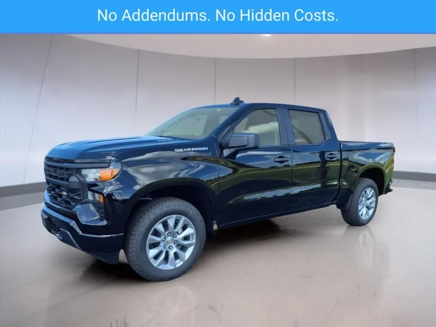 2025 Chevrolet Silverado 1500 Custom photo 1