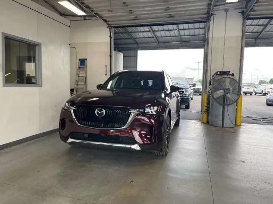 2024 Mazda CX-90 Premium Plus photo 1