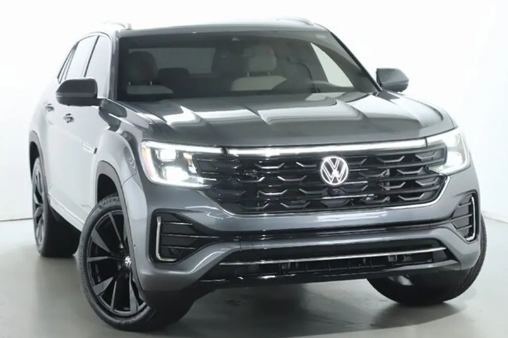 2024 Volkswagen Atlas Cross Sport SEL Premium R-Line photo 1
