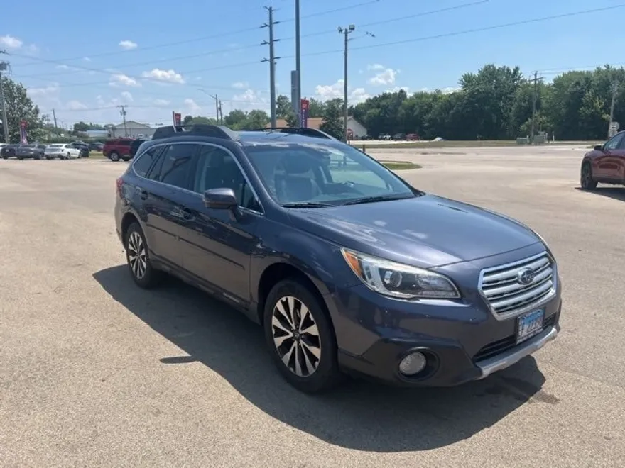 2017 Subaru Outback 2.5i Limited photo 1