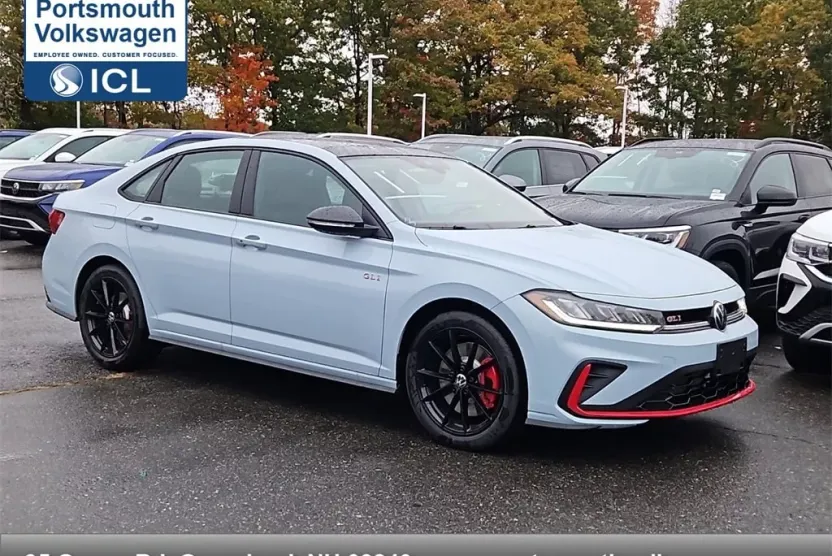 2025 Volkswagen Jetta GLI 2.0T Autobahn photo 1