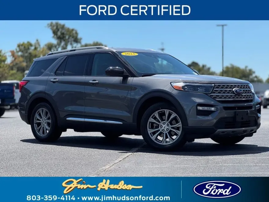 2023 Ford Explorer Limited photo 1