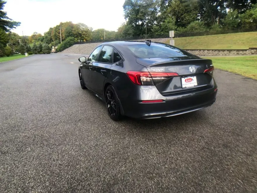 2023 Honda Civic Sport photo 1