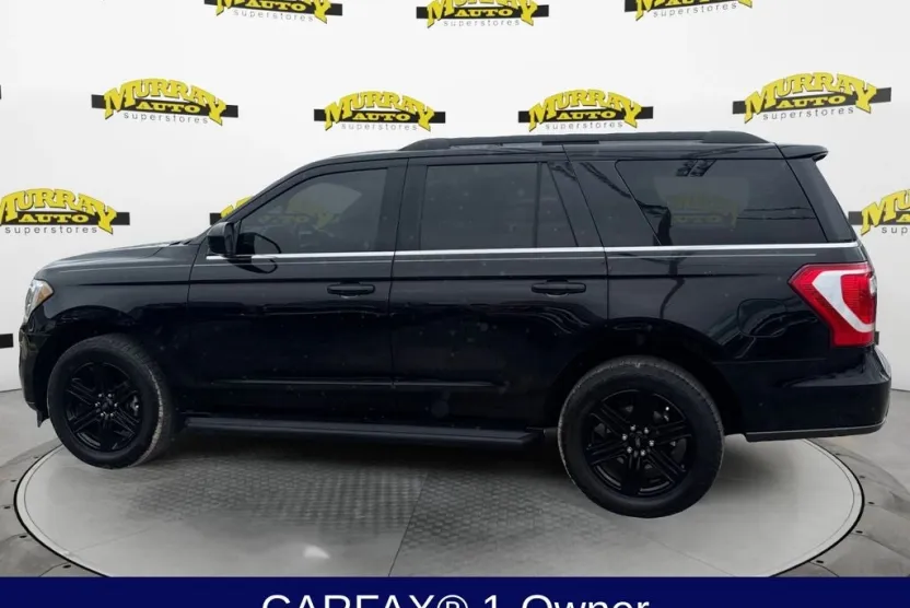 2020 Ford Expedition XLT photo 1