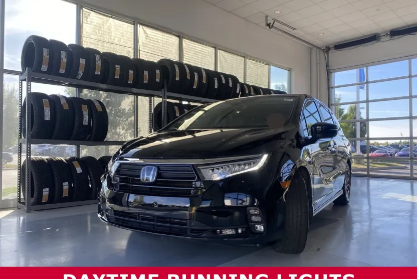 2022 Honda Odyssey EX-L photo 1