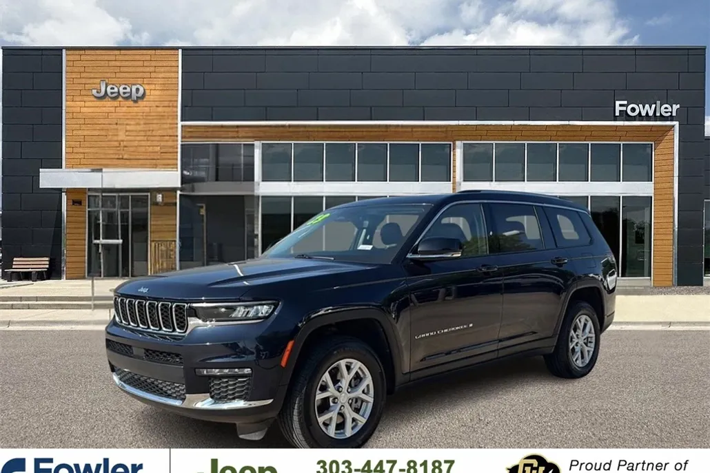 2023 Jeep Grand Cherokee Limited photo 1