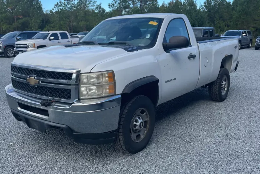 2011 Chevrolet Silverado Work Truck Base photo 1
