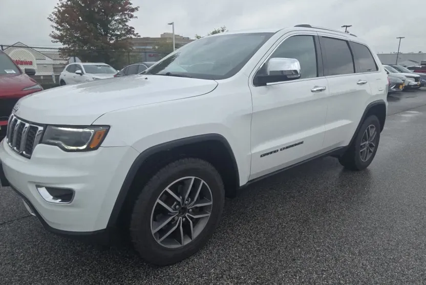 2018 Jeep Grand Cherokee Limited photo 1