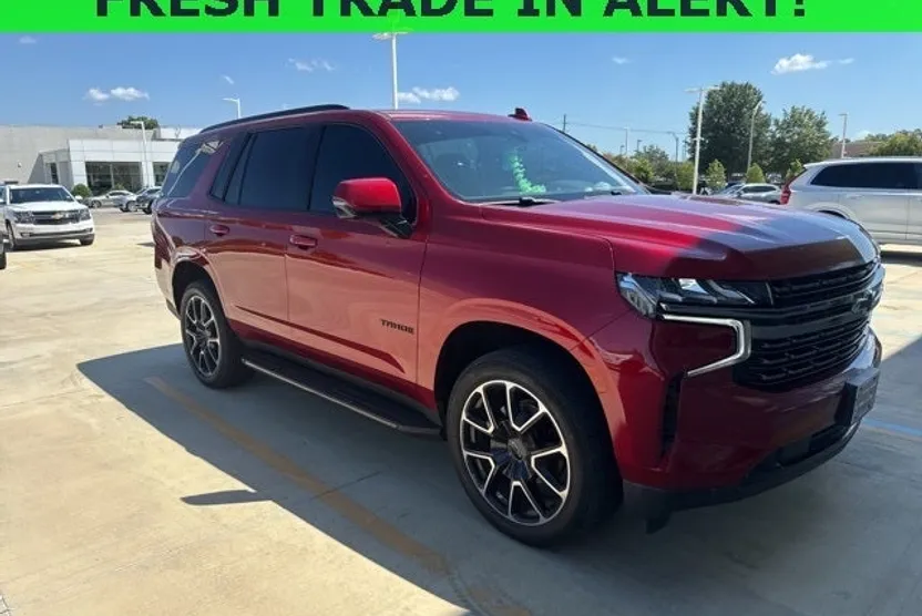 2022 Chevrolet Tahoe RST photo 1