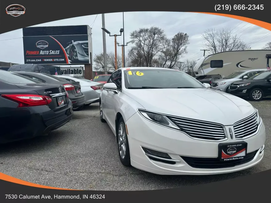 2016 Lincoln MKZ photo 1