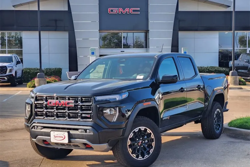 2026 Gmc Canyon AT4 photo 1