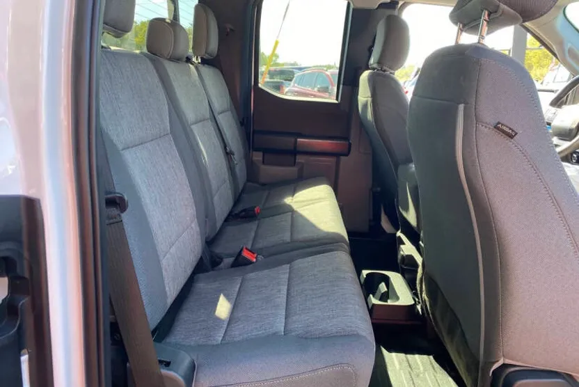 2022 Ford F-150 XL photo 1