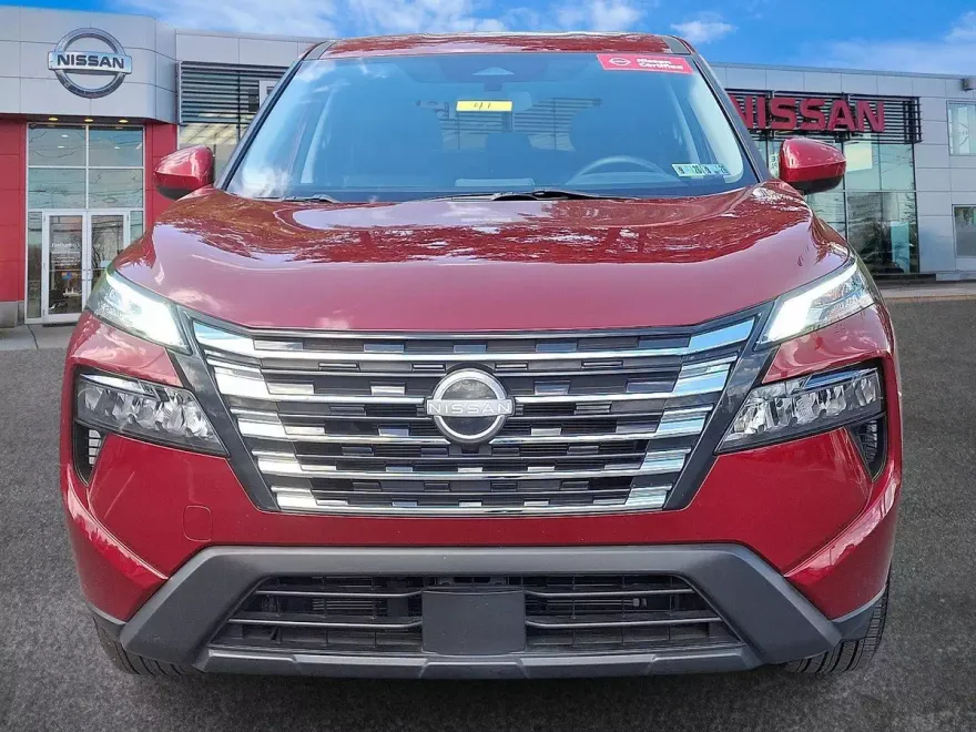 2024 Nissan Rogue SV photo 1