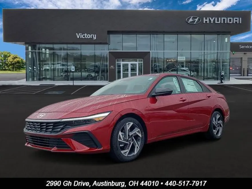 2025 Hyundai Elantra SEL Sport photo 1