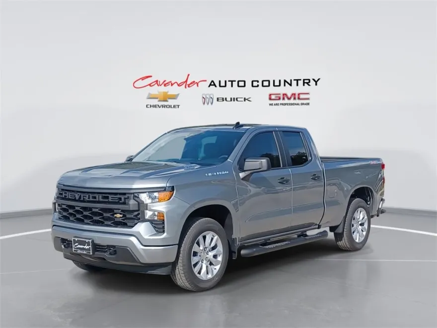 2026 Chevrolet Silverado 1500 Custom photo 1