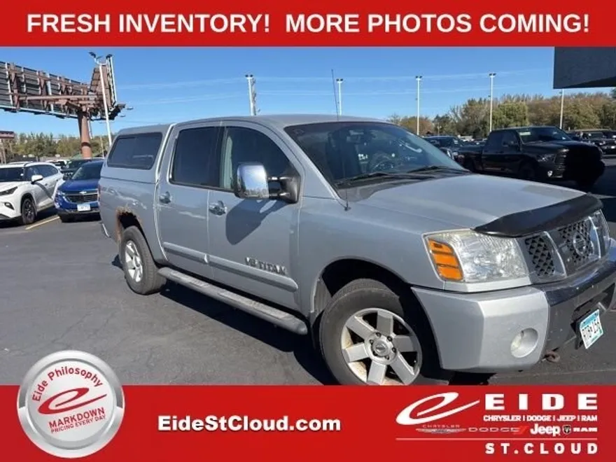 2005 Nissan Titan LE photo 1