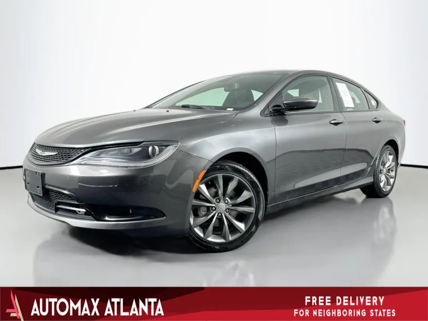 2015 Chrysler 200 S photo 1