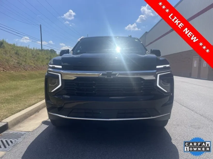 2025 Chevrolet Tahoe LS photo 1