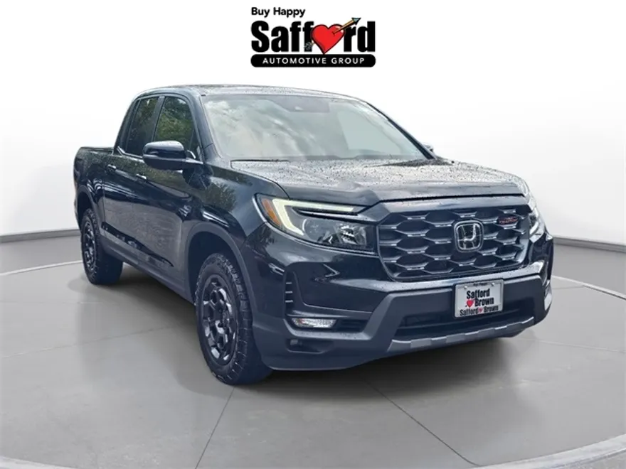 2025 Honda Ridgeline TrailSport photo 1