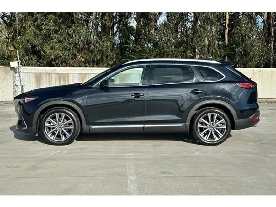 2023 Mazda CX-9 Grand Touring photo 1