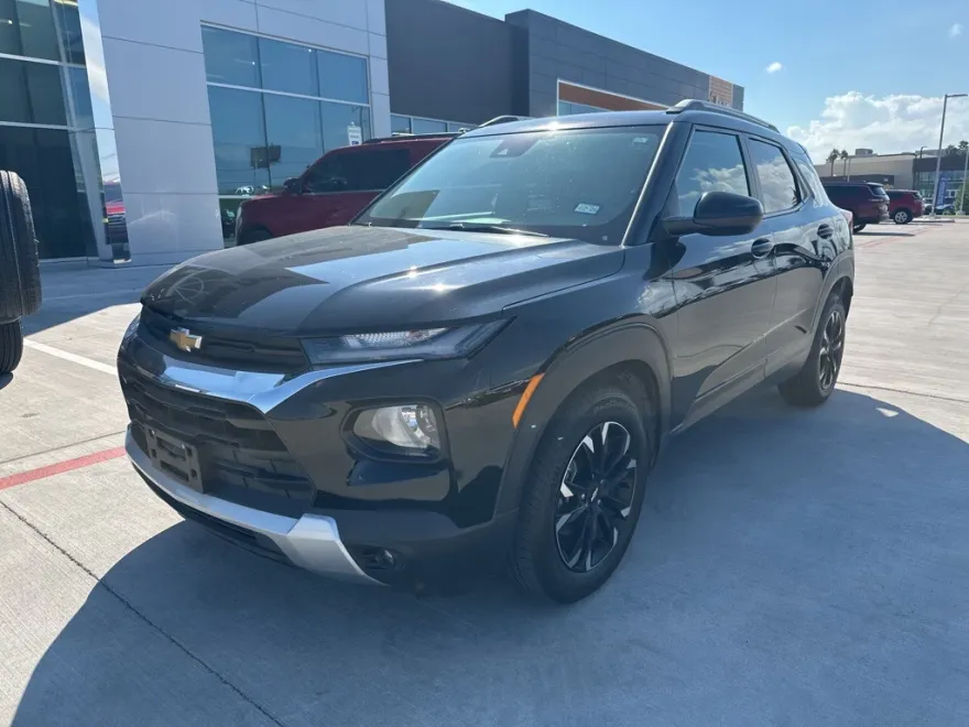 2023 Chevrolet Trailblazer LT photo 1