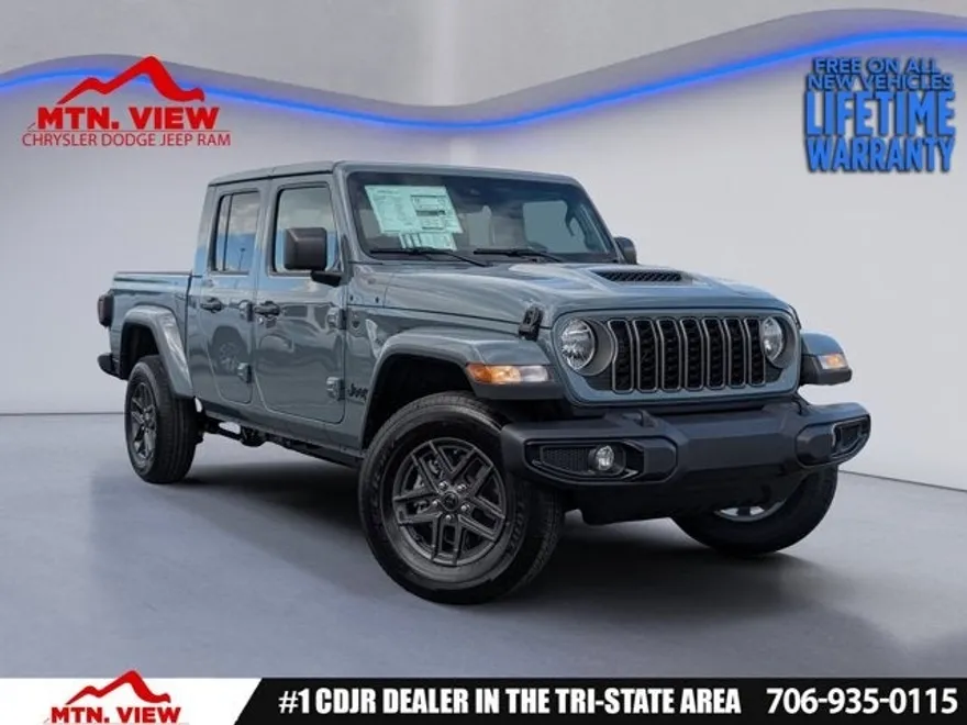 2025 Jeep Gladiator Sport S photo 1