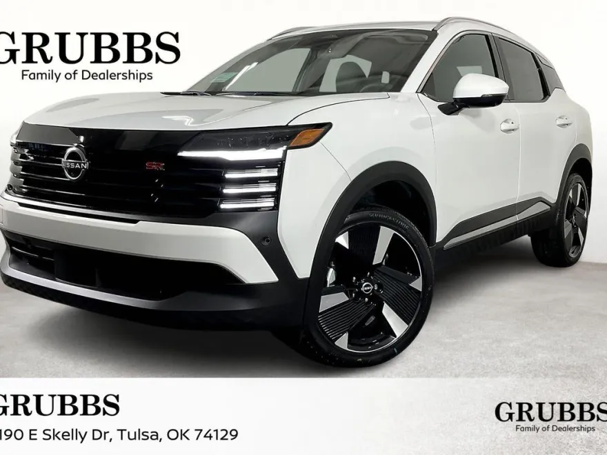 2025 Nissan Kicks SR photo 1