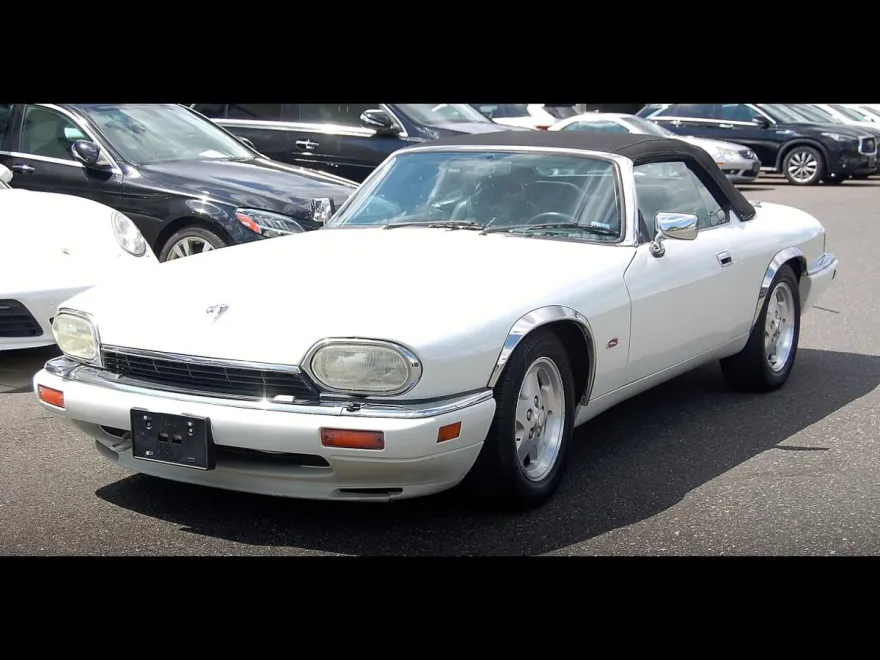1995 Jaguar XJS photo 1