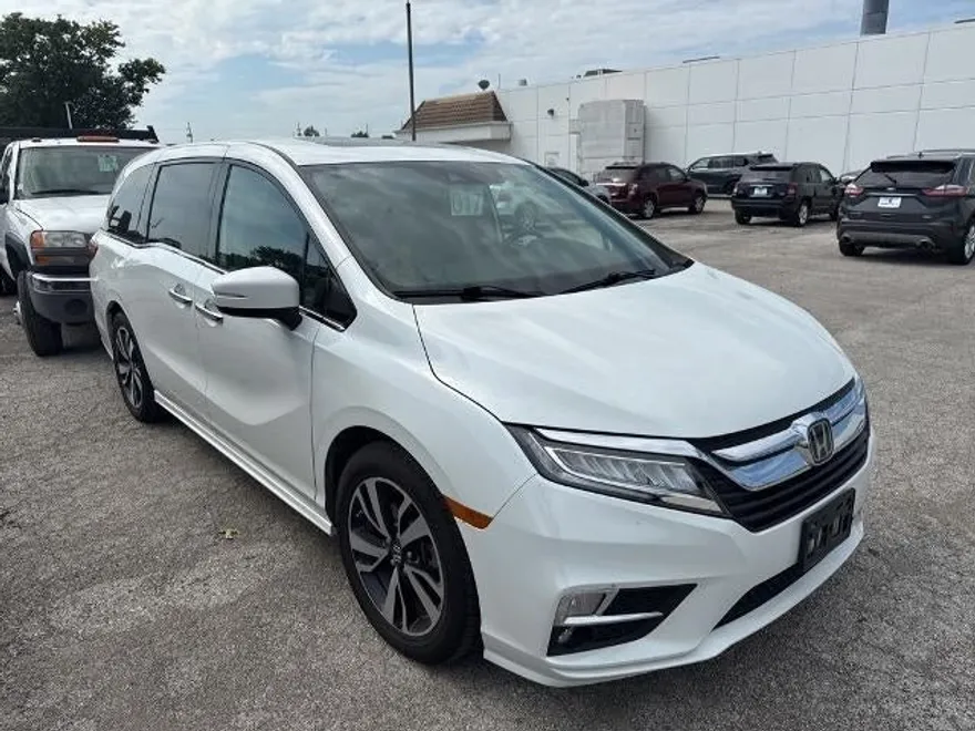 2020 Honda Odyssey Elite photo 1