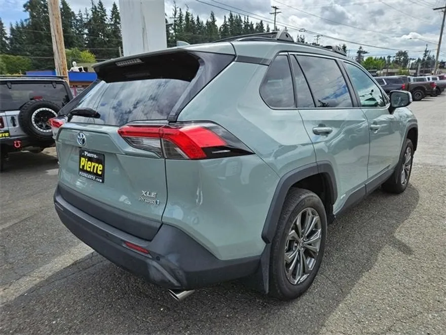 2023 Toyota RAV4 Hybrid XLE Premium photo 1