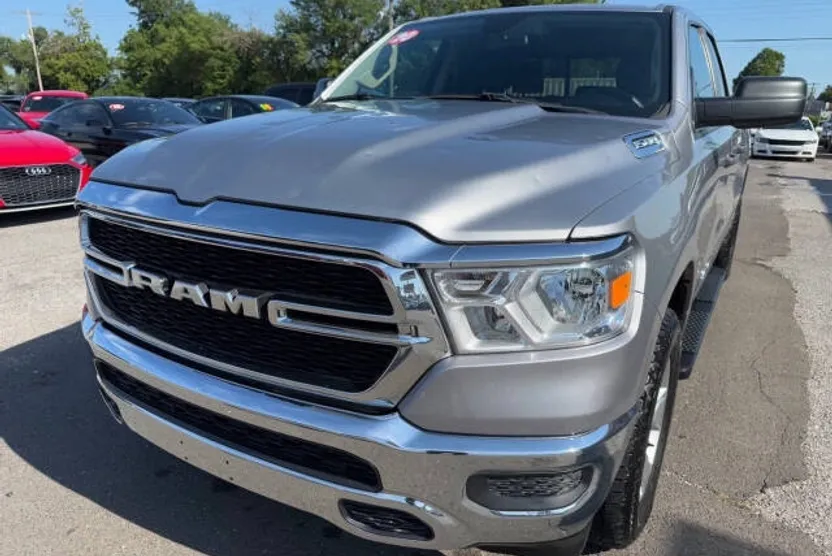 2020 Ram 1500 Tradesman photo 1