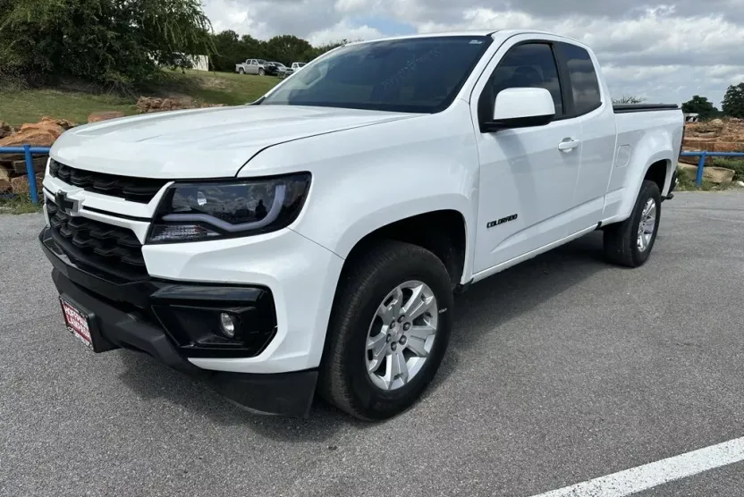 2021 Chevrolet Colorado LT photo 1