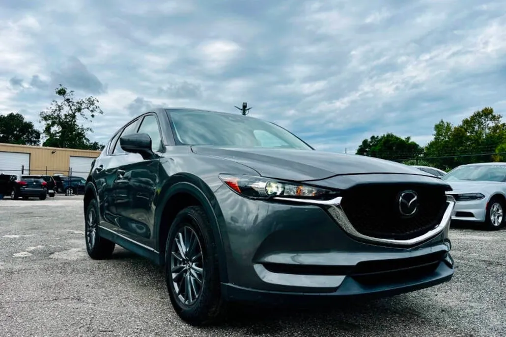 2020 Mazda CX-5 Touring photo 1
