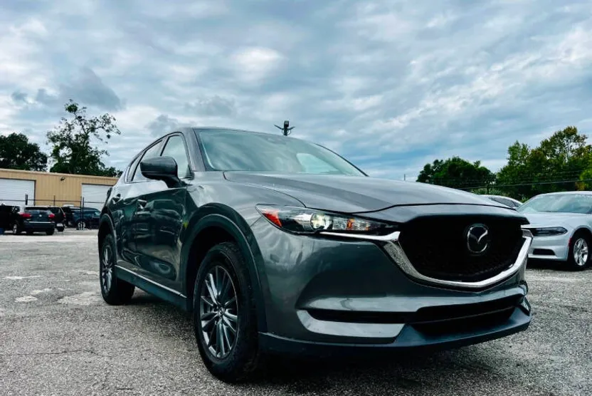 2020 Mazda CX-5 Touring photo 1
