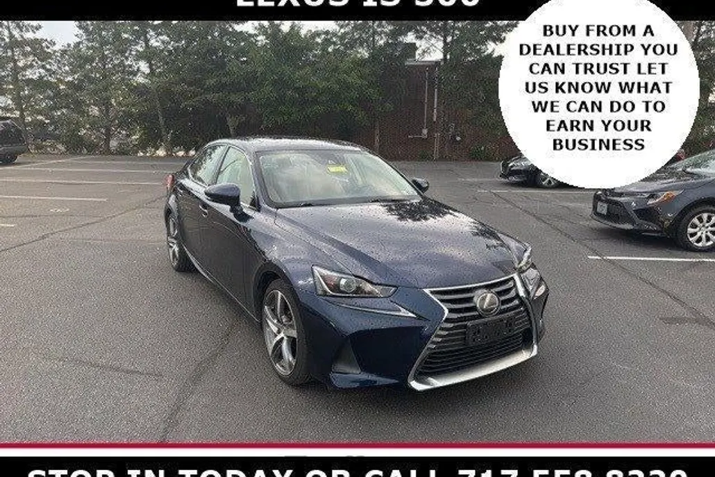2017 Lexus IS 300 photo 1