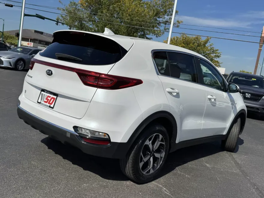 2021 Kia Sportage LX photo 1