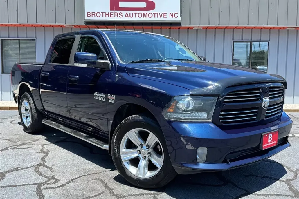 2015 Ram 1500 Tradesman photo 1