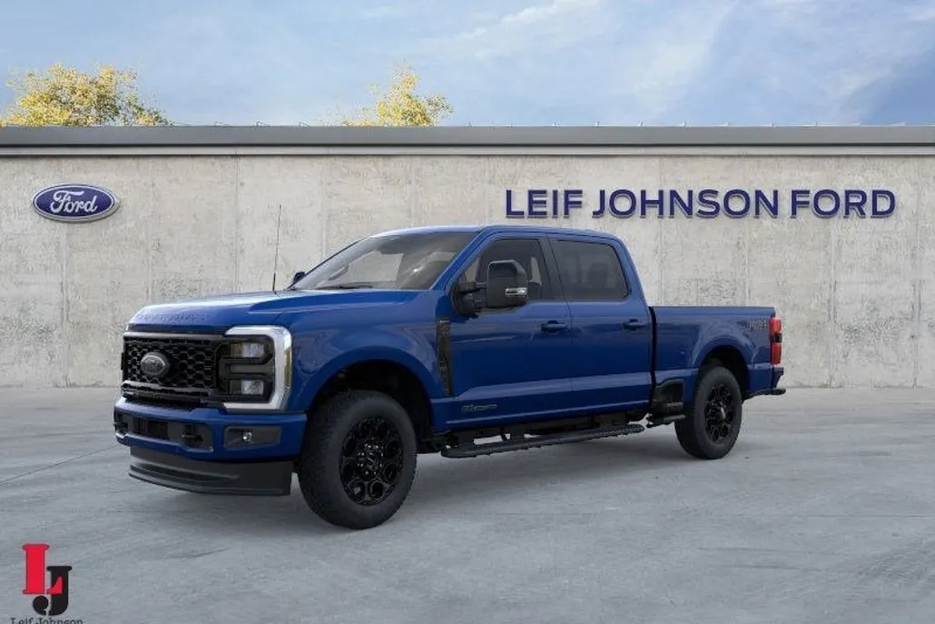 2026 Ford F-250 Lariat photo 1