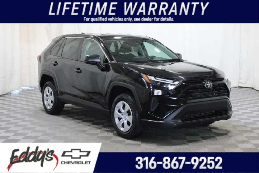 2024 Toyota RAV4 LE photo 1