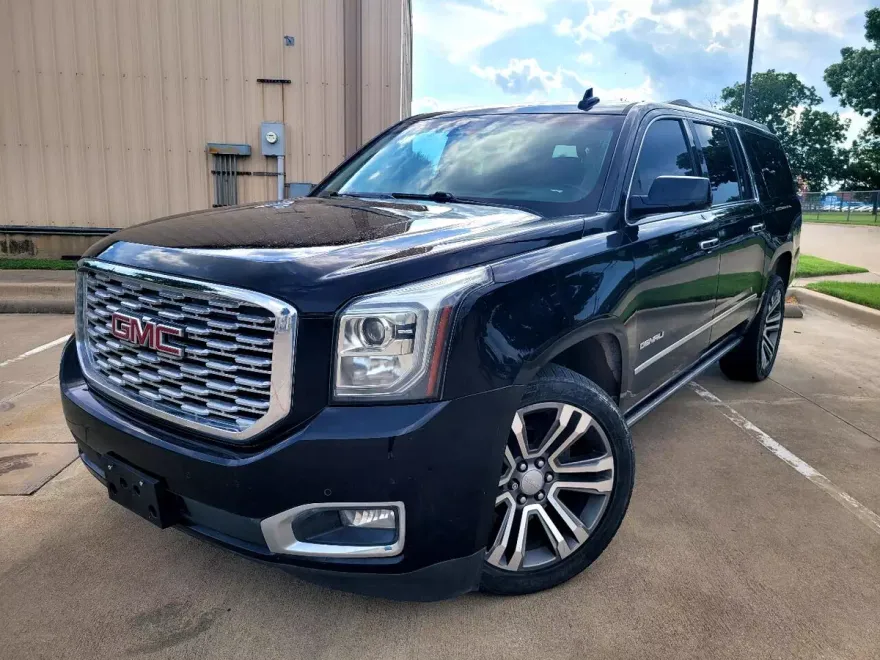 2019 Gmc Yukon XL Denali photo 1
