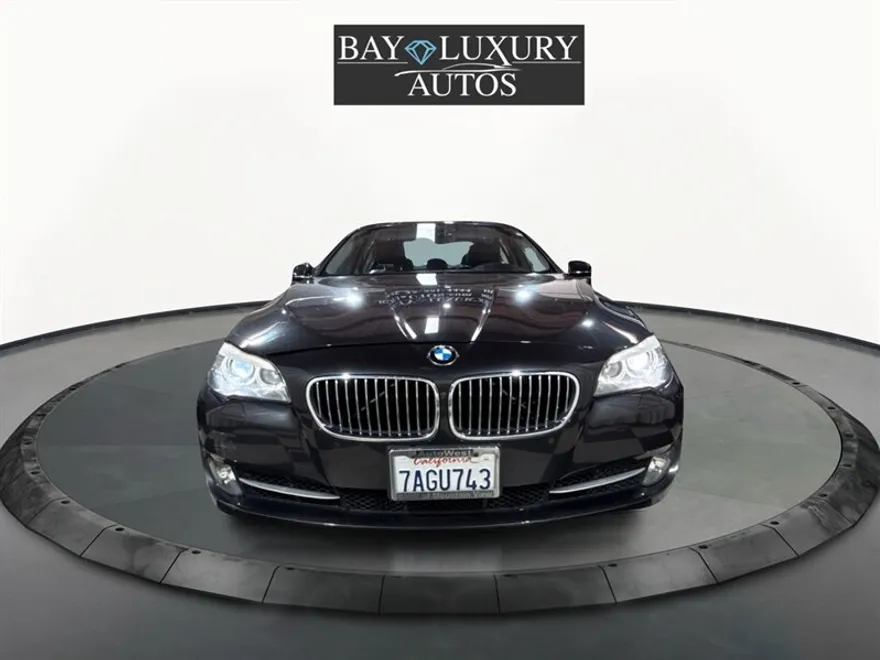 2013 Bmw 528i Sedan photo 1