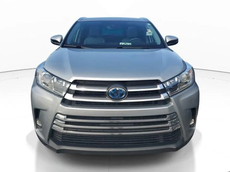 2019 Toyota Highlander Hybrid Limited photo 1