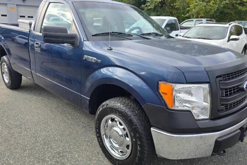 2014 Ford F-150 XL photo 1